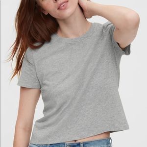 Gap- Shrunken T-Shirt - White color - Size M
